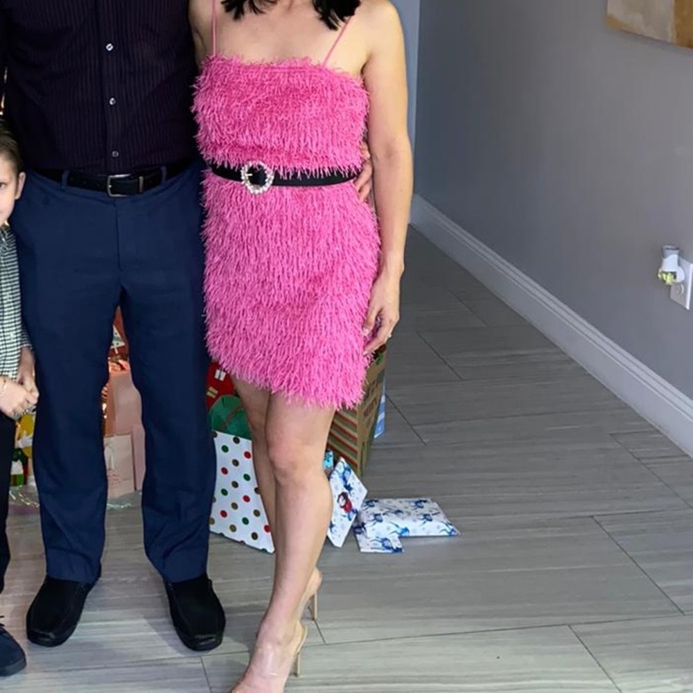 pink dress